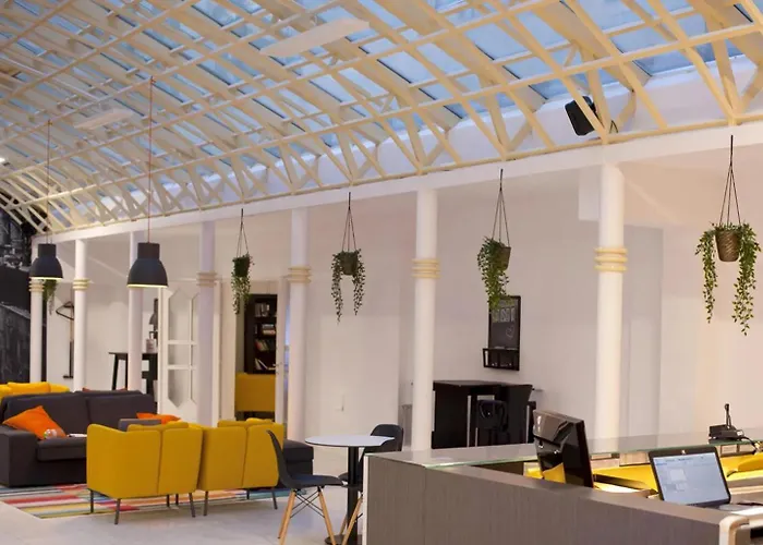UNI Youth Hostel